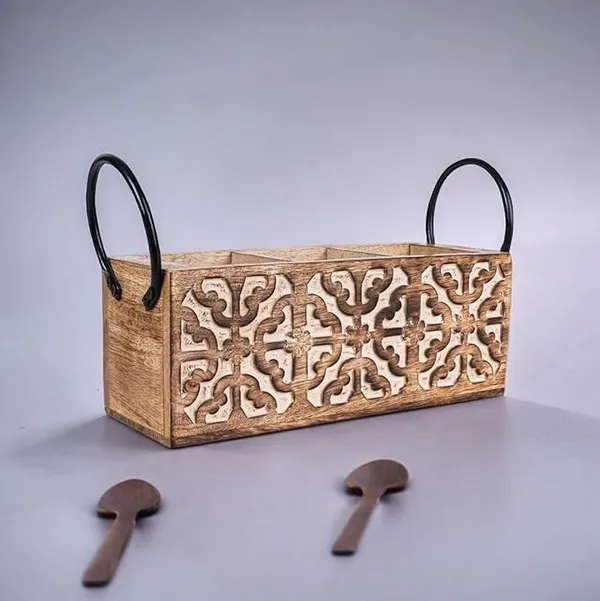 Wood_And_Iron_Rustic_Hand-Carved_Floral_Cutlery_Holder