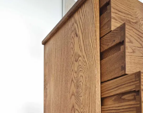 Wood_Natural_Finish_3_Drawer_Nightstand