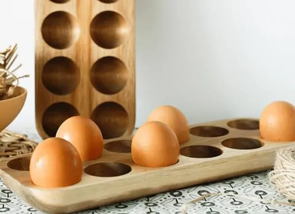 Wood_Natural_12_Slot_Egg_Tray