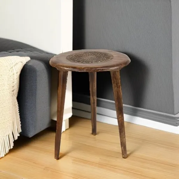 Wood_Natural_Round_Three_Leg_Coffee_Table