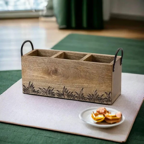 Mango_Wood_And_Iron_Natural_Cutlery_Holder