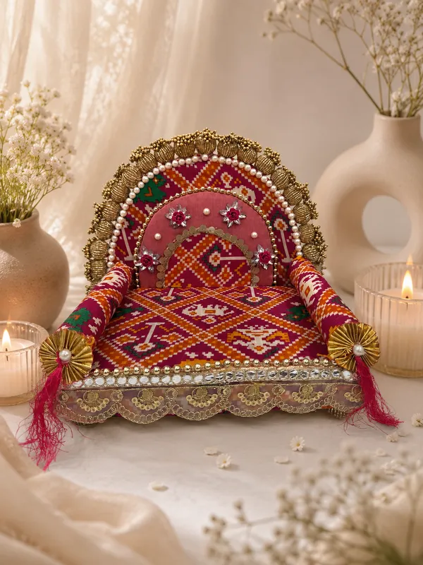Multicolour_Sinhasan_For_Daily_Seva_For_Ladoo_Gopal_Ji