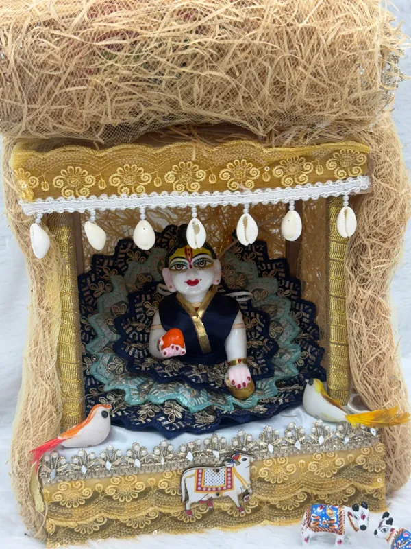 Beige_And_Blue_Sinhasan_For_Daily_Seva_For_Ladoo_Gopal_Ji