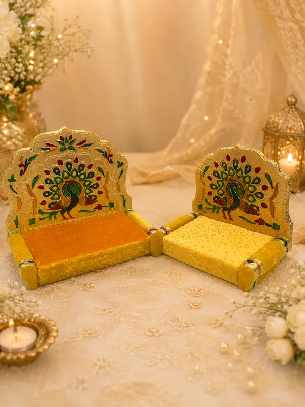 Multicolour_Sinhasan_For_Daily_Seva_For_Ladoo_Gopal_Ji_Pack_Of_2