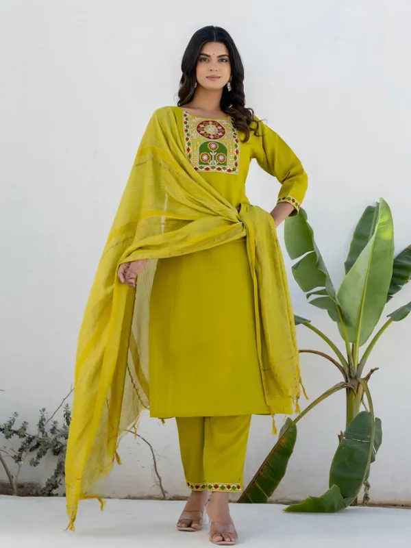 Lime_Green_Cotton_Straight_Kurta_Pant_Set_With_Chanderi_Dupatta_For_Women
