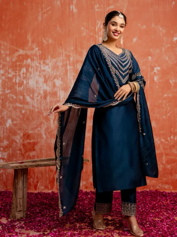 Teal_Blue_Silk_Embroidered_Kurta_Pant_Set_With_Chinon_Dupatta_For_Women