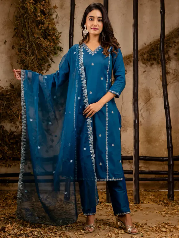 Blue_Silk_Embroidered_Kurta_Trouser_Set_With_Organza_Dupatta_For_Women