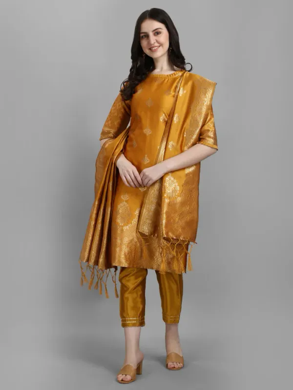 Mustard_Cotton_Silk_Kurta_Pant_Set_With_Banarasi_Dupatta_For_Women