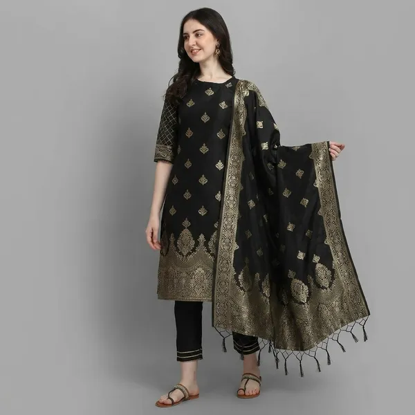 Black_Cotton_Silk_Kurta_Pant_Set_With_Banarasi_Silk_Dupatta_For_Women