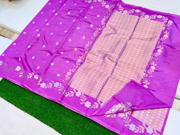 Pink_Art_Silk_Zari_Weave_Banarasi_Saree_For_Women