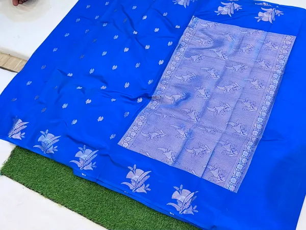 Royal_Blue_Art_Silk_Zari_Weave_Banarasi_Saree_For_Women