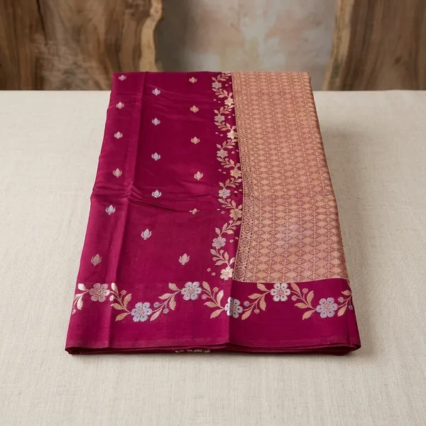 Maroon_Art_Silk_Zari_Weave_Banarasi_Saree_For_Women