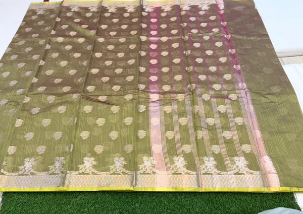 Olive_Green_Art_Silk_Tissue_Pallu_Banarasi_Saree_For_Women