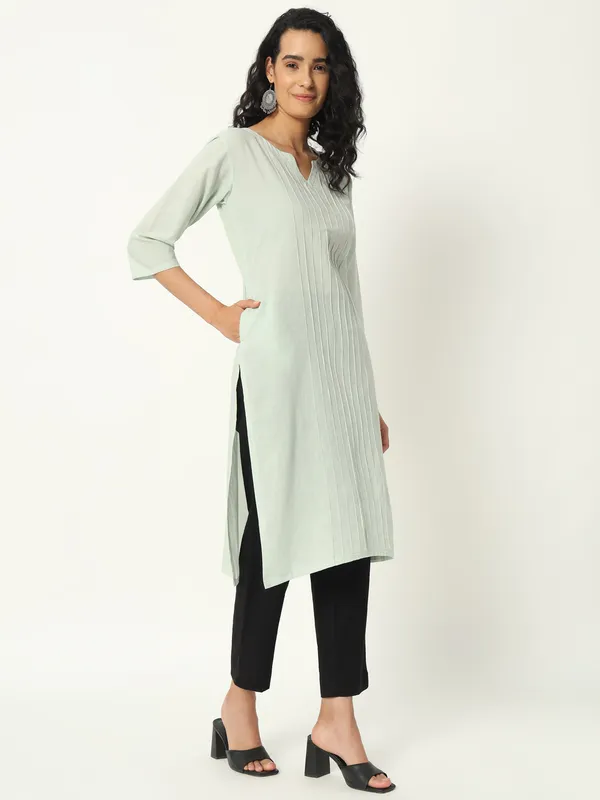 Mint_Green_Cotton_Straight_Pintuck_Long_Kurta_For_Women
