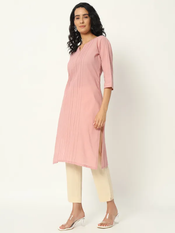 Pink_Cotton_Straight_Pintuck_Long_Kurta_For_Women