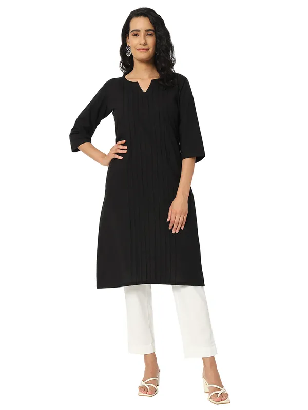 Black_Cotton_Straight_Fit_Long_Kurta_For_Women
