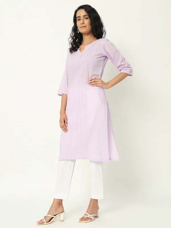 Lilac_Cotton_Straight_Pintuck_Long_Kurta_For_Women