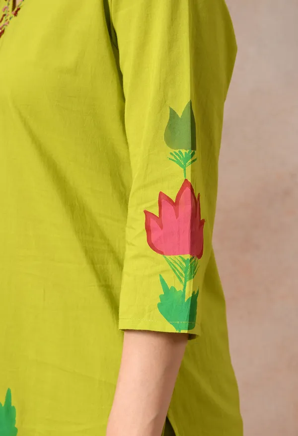 Lime_Green_Cotton_Floral_Print_3-Piece_Suit_Set_With_Dupatta_For_Women