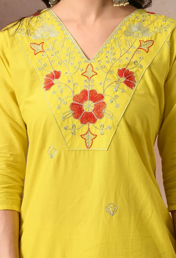 Yellow_Cotton_Embroidered_3-Piece_Suit_Set_For_Women