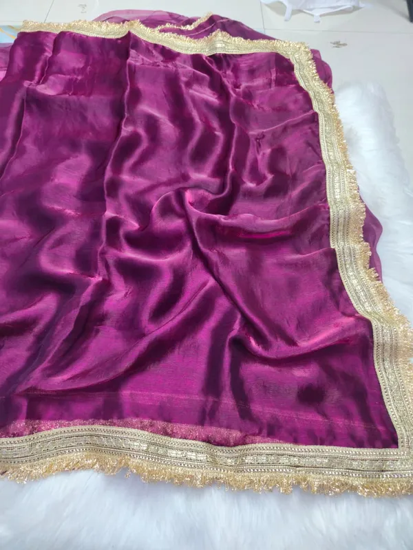 Magenta_Fandy_Satin_Silk_Saree_For_Women