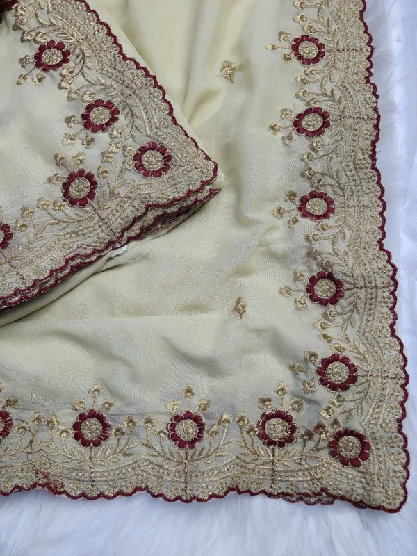 Cream_&_Maroon_Star_Georgette_Saree_For_Women