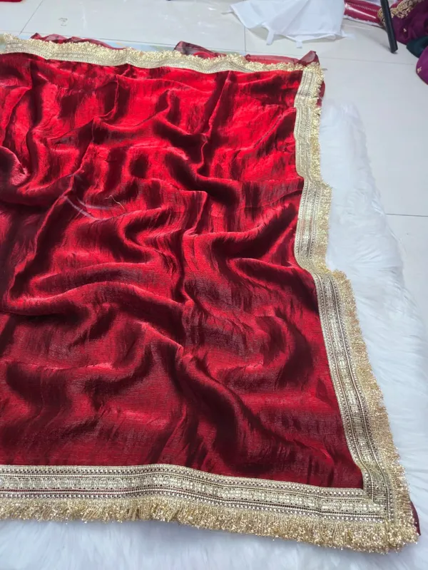 Red_Fandy_Satin_Silk_Saree_For_Women