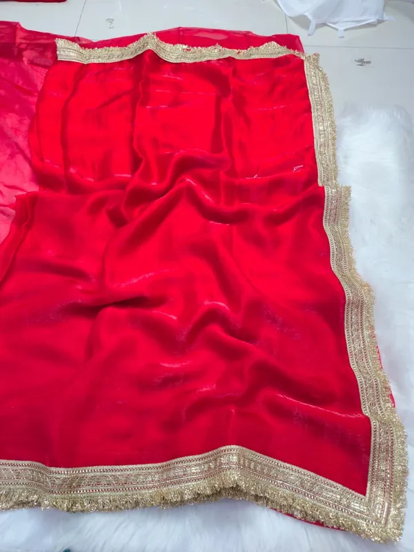 Red_Fandy_Satin_Silk_Saree_For_Women