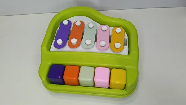 Kids_Educational_Knock_Playing_Musical_Xylophone_Toy_For_Kids_|_2_In_1_Mini_Musical_Piano_And_Xylophone_Toy_With_Colorful_Keys_&_2_Mallets_No_Batteries_Required