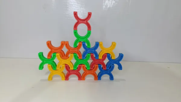 Colorful_Interlocking_Building_Toy_Set_For_Kids