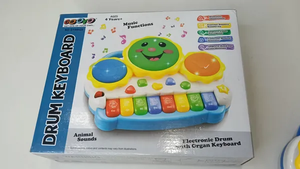 Musical_Piano_Keyboard_Toy_With_Drum_Pads_For_Toddlers