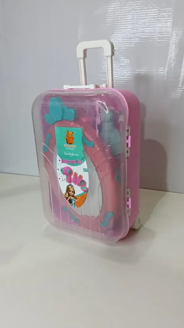 Pink_Trolley_Suitcase_Makeup_Set_For_Kids_3_Years