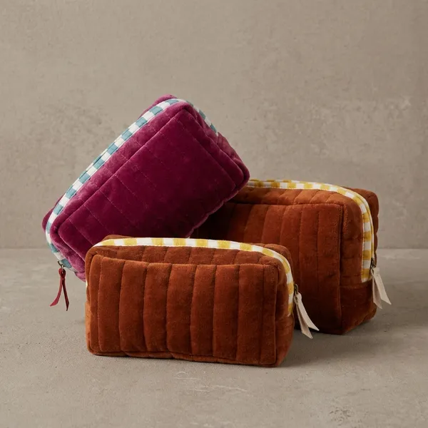 Brown_Velvet_Quilted_Zip_Pouch