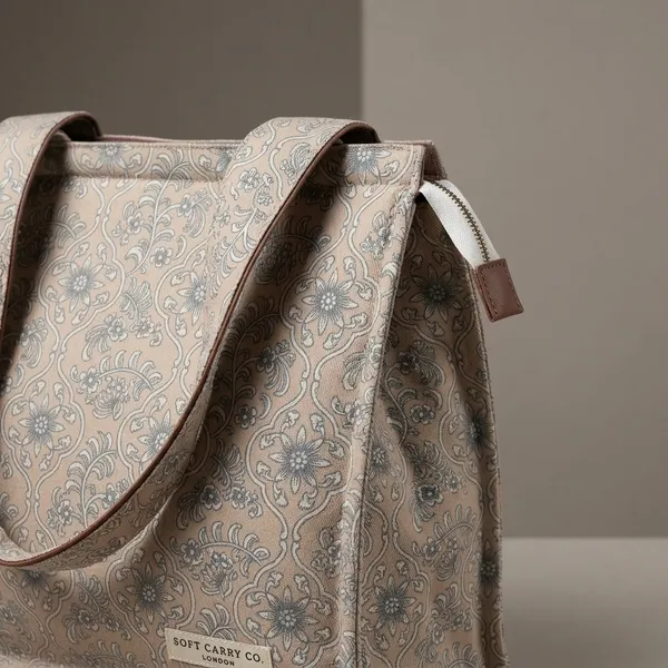 White_Twill_Floral_Paisley_Hand_Bag_For_Adults
