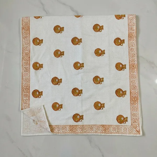Waffle_Cotton_Multicolor_Fish_Motif_Bath_Towel