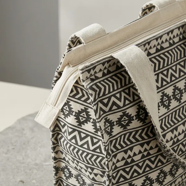 Grey_Twill_Geometric_Tribal_Print_Hand_Bag_For_Adults