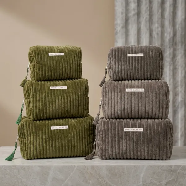 Green_Ribbed_Velvet_Pouch_For_Home
