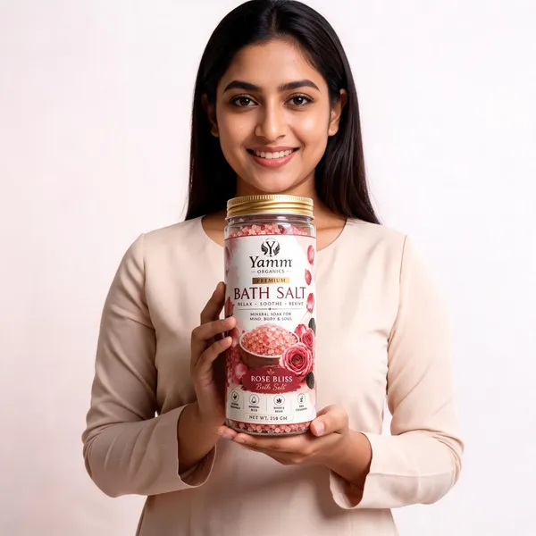 Yamm_Organics_Rose_Bliss_Mineral_Bath_Salt_With_Rose_Petals