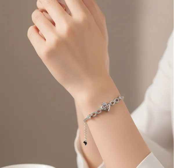 Silver_925_Sterling_Regal_Heart_Bracelet_For_Women