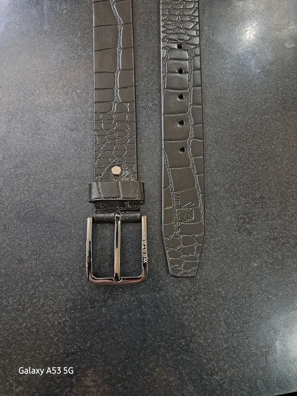 Black_Textured_Belt_for_Men