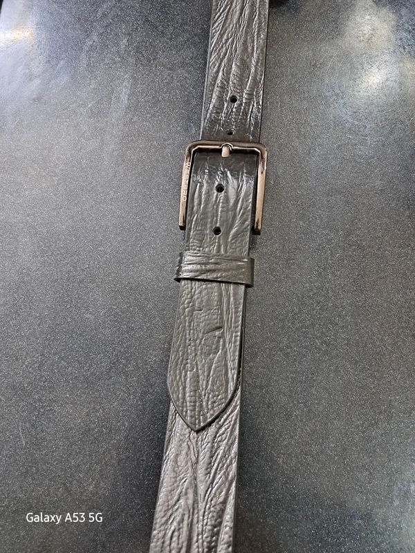 Black_Textured_Classic_Belt_for_Men