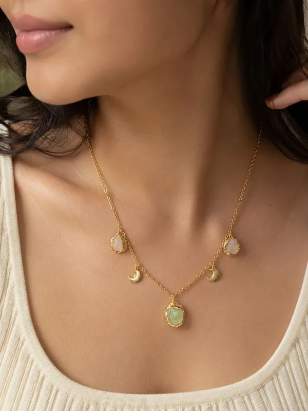 Moon_Charm_Necklace