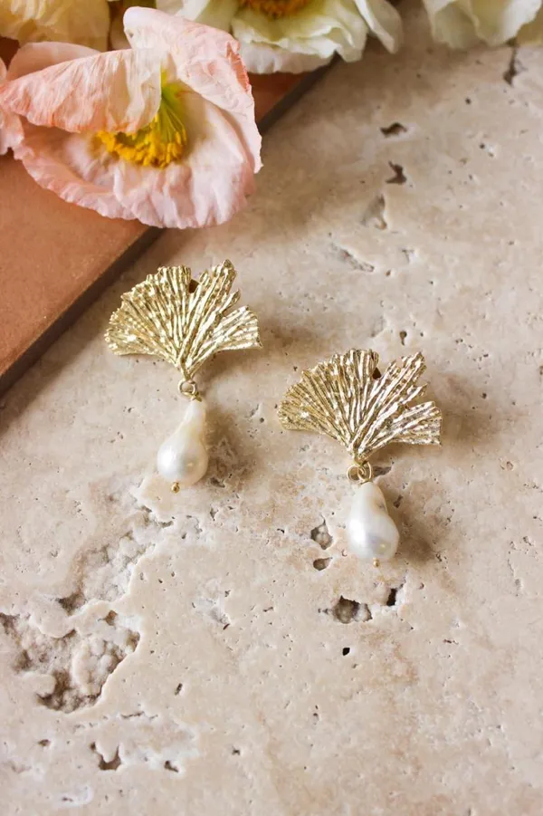 Golden_Muse_Earrings_with_Pearl_Drops