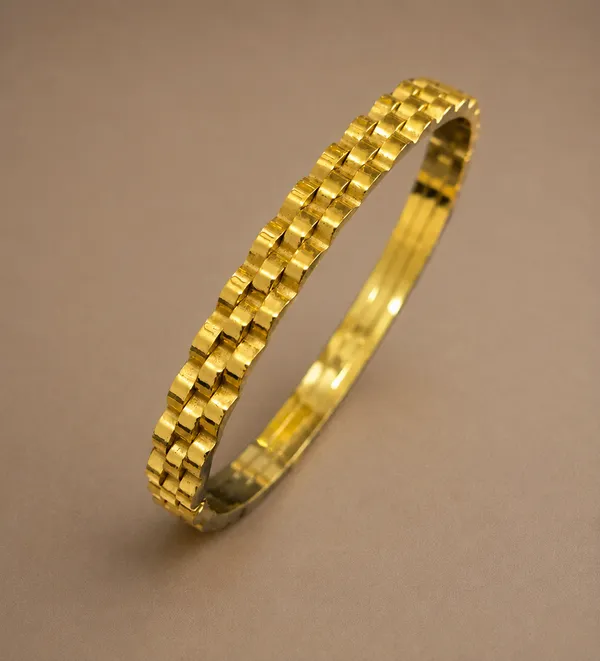 Heritage_Link_Gold_Bangle