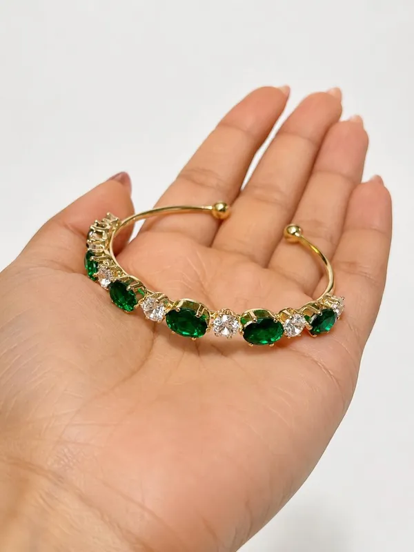 Emerald_Radiance_Open_Cuff_Bracelet