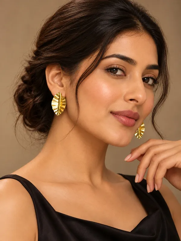 Golden_Textured_Leaf_Statement_Earrings_for_Women