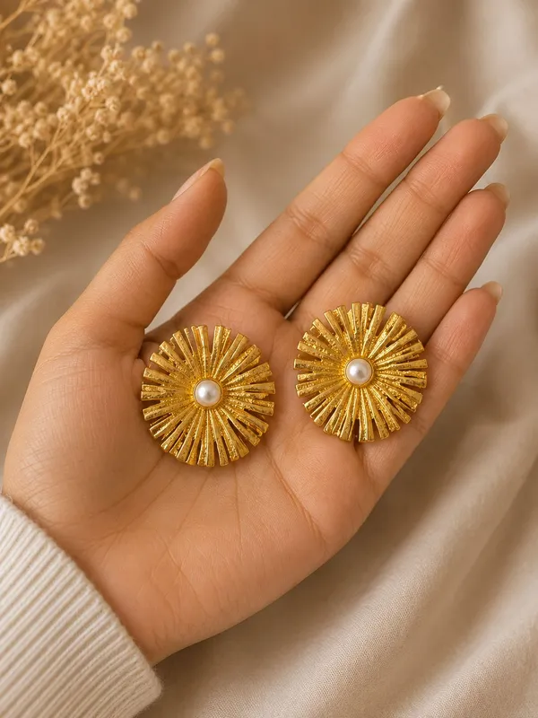 Sunburst_Pearl_Stud_Earrings