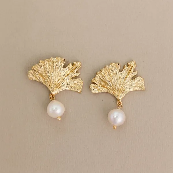 Golden_Muse_Earrings_with_Pearl_Drops