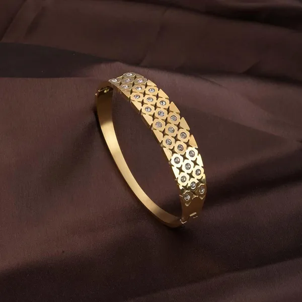 Celestial_Spark_Zirconia_Bangle