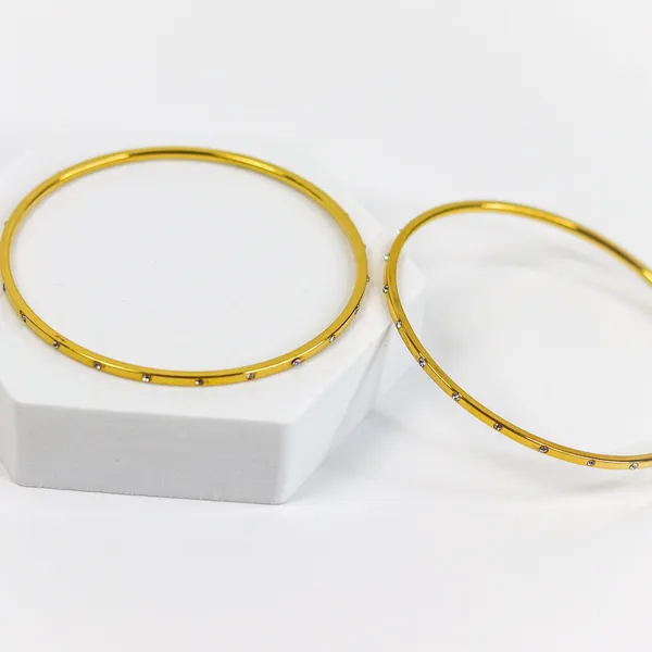 Celeste_Zircon_Gold_Bangle_Set