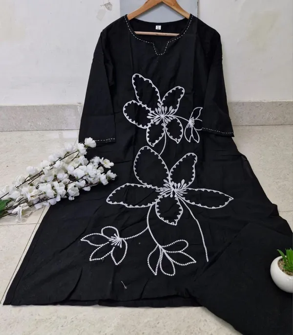 Green_Cotton_Embroidered_Straight_Kurta_for_Women